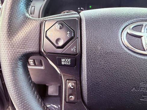Used 2021 Toyota 4Runner TRD Off-Road Premium w/ Moonroof Package AWD/4WD image 21
