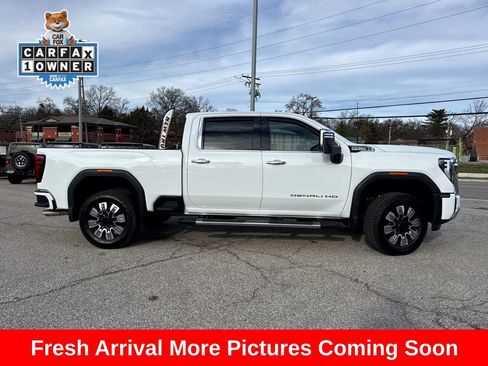 Used 2025 GMC Sierra 2500 Denali w/ Denali Reserve Package image 3