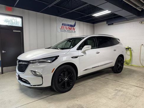 Certified 2023 Buick Enclave Essence w/ Experience Buick Package AWD/4WD image 1