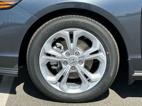 New 2026 Honda Accord LX image 31