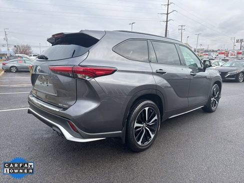 Used 2022 Toyota Highlander XSE image 5