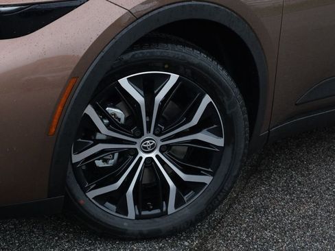 New 2026 Toyota Crown XLE image 16