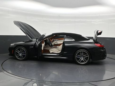 Used 2020 BMW M8 Convertible w/ M Driver's Package AWD/4WD image 33