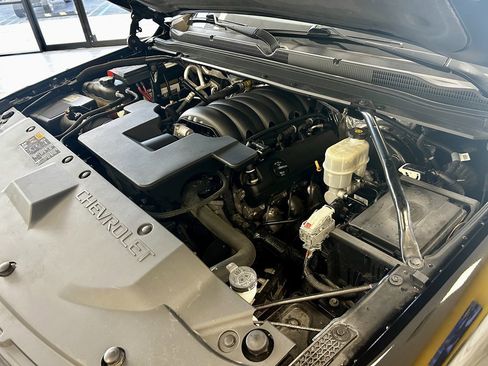 Used 2015 Chevrolet Tahoe LT w/ Luxury Package image 19