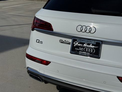 Used 2022 Audi Q5 2.0T Premium w/ Convenience Package image 15