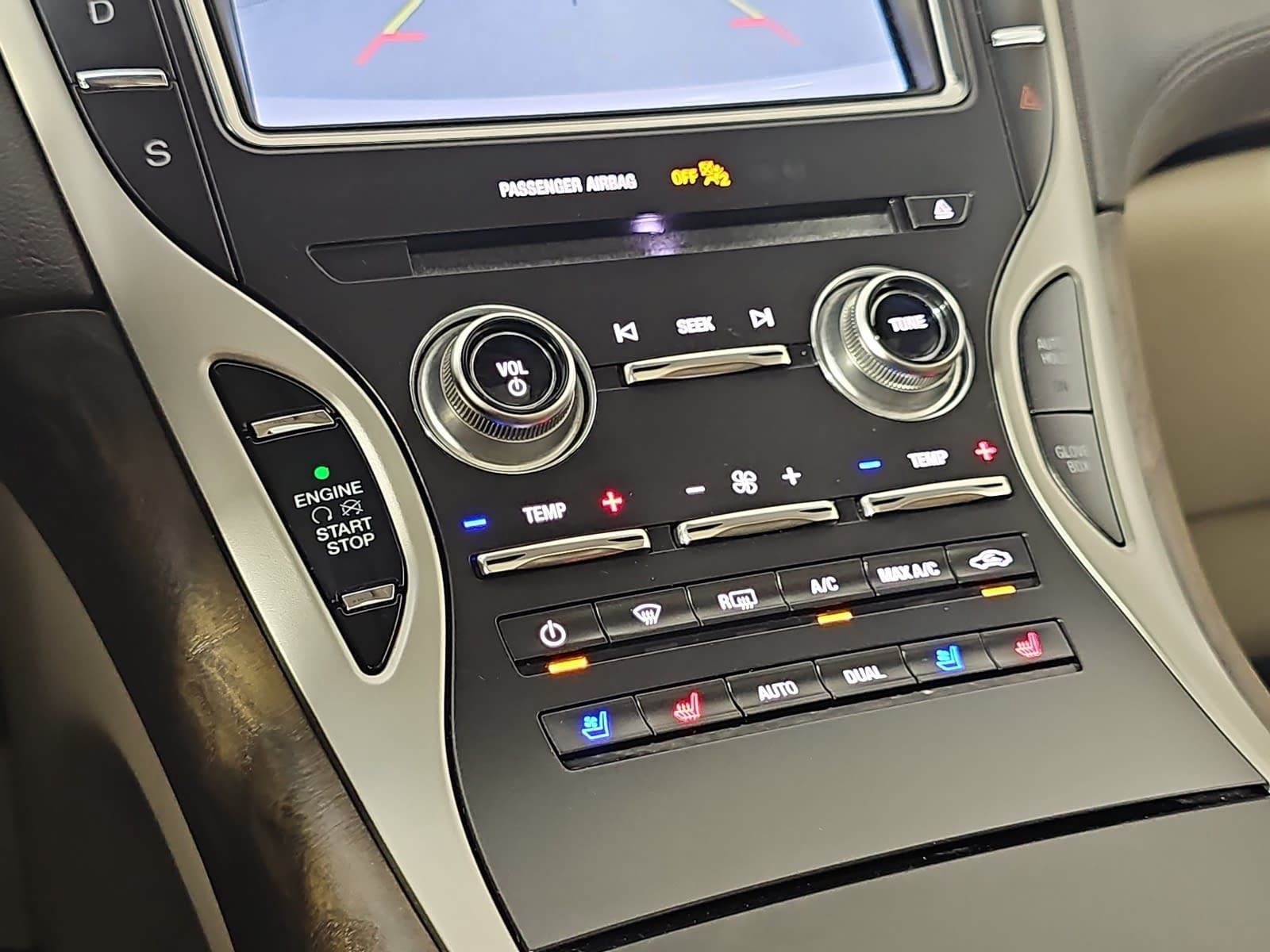 Used 2019 Lincoln Nautilus Reserve FWD image 23
