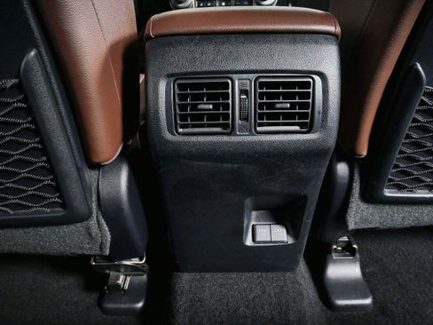 Used 2022 Toyota 4Runner Limited RWD image 18