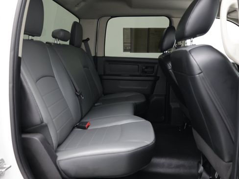 Used 2022 RAM 1500 Tradesman w/ Chrome Appearance Group AWD/4WD image 39