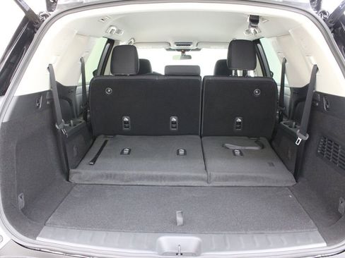 New 2026 Nissan Pathfinder SV image 27