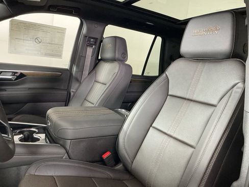 New 2026 Chevrolet Tahoe High Country image 7