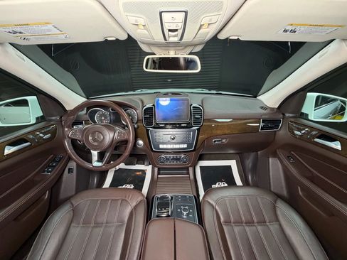 Used 2017 Mercedes-Benz GLS 450 4MATIC image 30