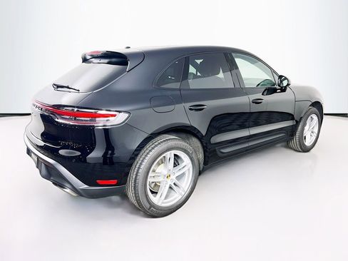New 2026 Porsche Macan image 9