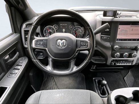 Used 2024 RAM 3500 Tradesman w/ Chrome Appearance Group image 6