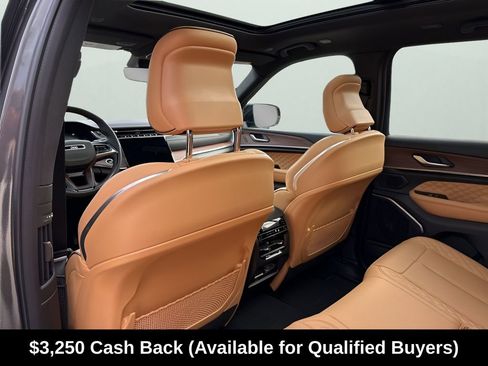 New 2025 Jeep Grand Cherokee Summit w/ Obsidian Package AWD/4WD image 19