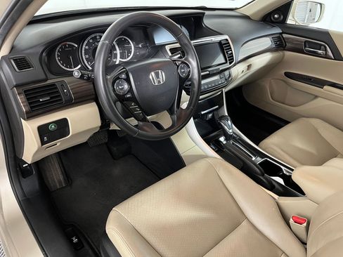 Used 2016 Honda Accord EX-L image 3