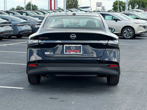 New 2026 Nissan Sentra SV w/ SV Convenience Package FWD image 5