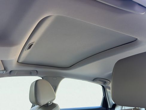 Used 2022 Honda Civic EX-L image 15
