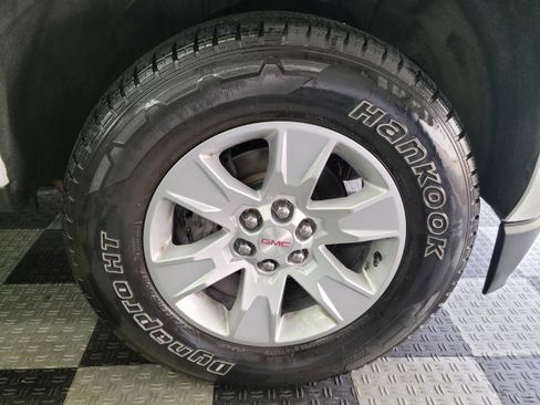 Used 2018 GMC Canyon SLE w/ SLE Convenience Package AWD/4WD image 27