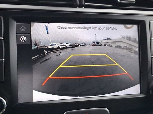 Used 2023 Kia Soul LX image 17