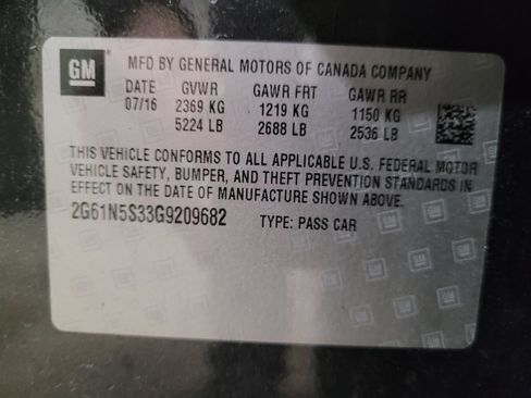 Used 2016 Cadillac XTS Luxury w/ Driver Awareness Package image 33