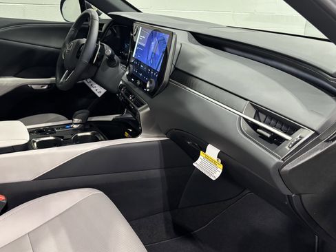 Used 2026 Lexus RX 350h w/ Convenience Package AWD/4WD image 45