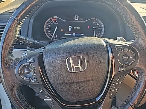 Used 2016 Honda Pilot Elite image 8