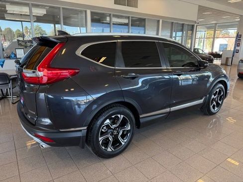 Used 2017 Honda CR-V Touring image 3