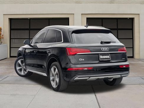 Used 2023 Audi Q5 2.0T Premium Plus w/ Premium Plus Package AWD/4WD image 2