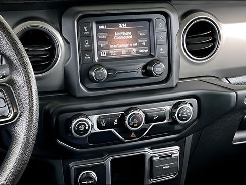 Used 2021 Jeep Wrangler Unlimited Sport AWD/4WD image 9