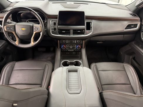 Used 2023 Chevrolet Tahoe High Country w/ Advanced Technology Package AWD/4WD image 16