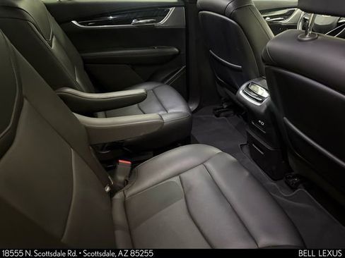 Used 2023 Cadillac XT6 Premium Luxury w/ Technology Package image 28