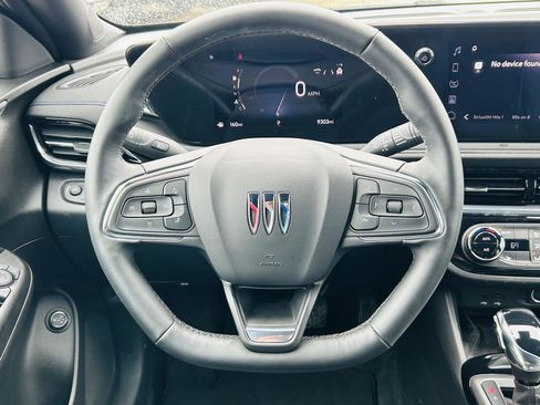 Used 2025 Buick Envista Sport Touring w/ Convenience I Package image 16