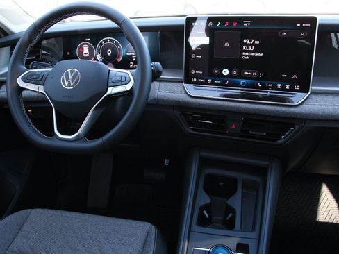 New 2026 Volkswagen Tiguan S FWD image 24