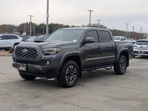 Used 2023 Toyota Tacoma TRD Sport image 10