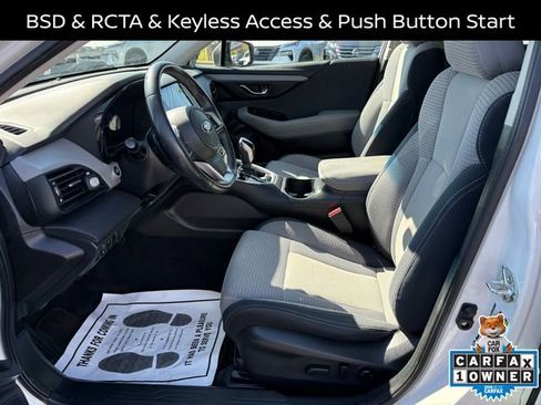 Used 2022 Subaru Outback Premium image 9