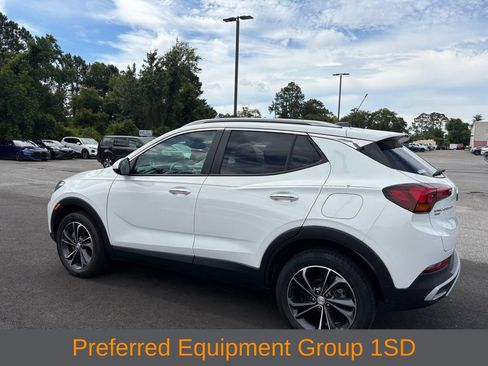 Used 2023 Buick Encore GX Select w/ Safety Package II AWD/4WD image 3