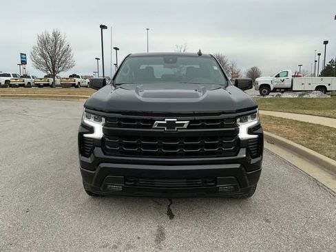 Used 2022 Chevrolet Silverado 1500 RST image 11