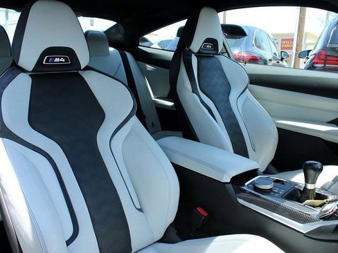 Used 2021 BMW M4 Coupe image 23