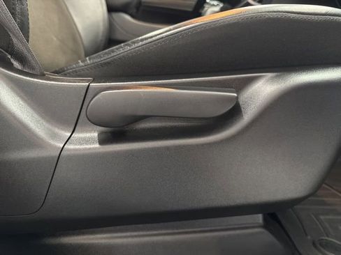 Used 2019 Jeep Grand Cherokee Altitude image 53