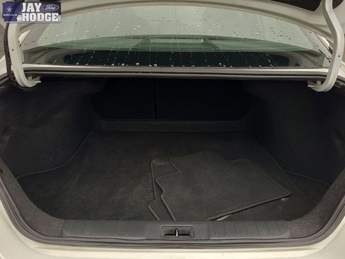 Used 2024 Nissan Sentra SV image 17