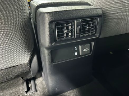 Used 2025 Toyota 4Runner TRD Off-Road AWD/4WD image 48