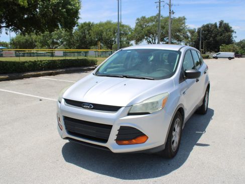 Used 2016 Ford Escape S FWD image 33