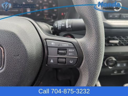 Used 2023 Honda Accord EX image 23