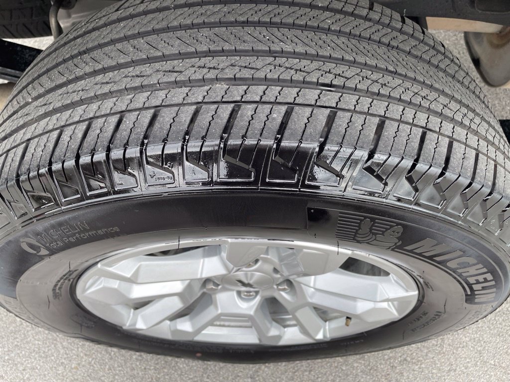 Used 2026 Chevrolet Silverado 1500 RST AWD/4WD image 33