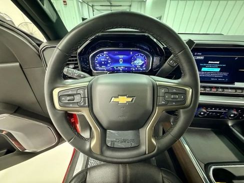 Certified 2024 Chevrolet Silverado 2500 High Country w/ High Country Premium Package AWD/4WD image 11