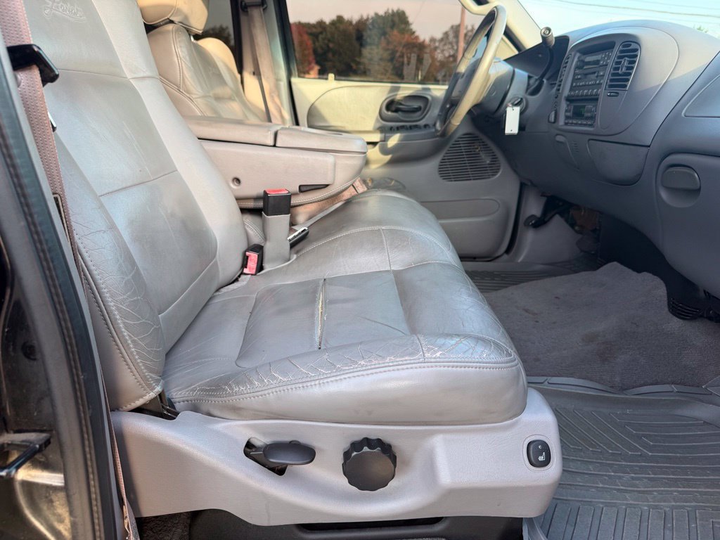 Used 2002 Ford F150 4x4 SuperCrew image 15