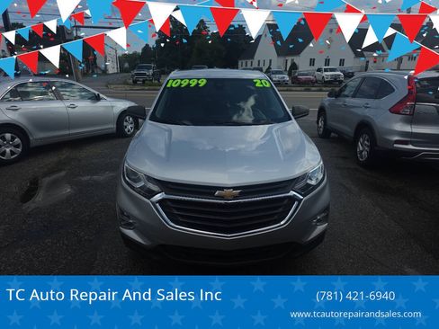 Used 2020 Chevrolet Equinox LS w/ LS Convenience Package FWD image 1