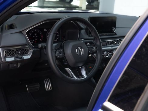 Used 2023 Acura Integra A-Spec FWD image 17