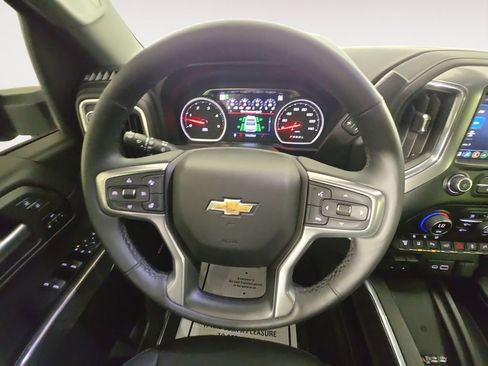 Used 2022 Chevrolet Silverado 2500 LTZ AWD/4WD image 12