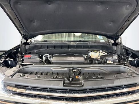 Used 2021 Chevrolet Silverado 1500 High Country w/ Technology Package image 31